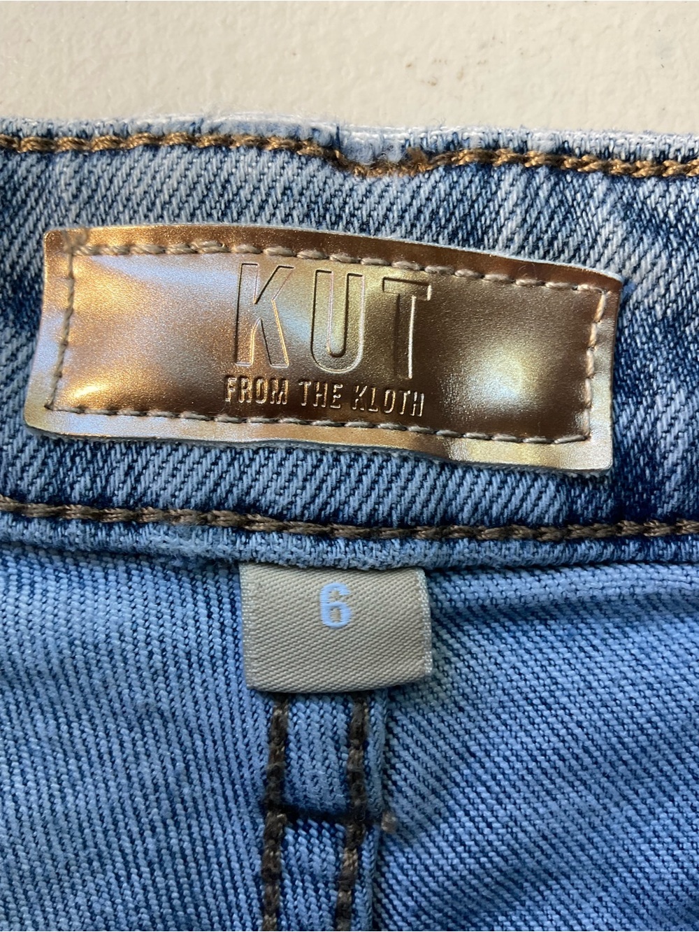 KUT from the Kloth Sienna Wide Leg Jeans Light Wash Women’s Size 6 - Picture 4 of 9
